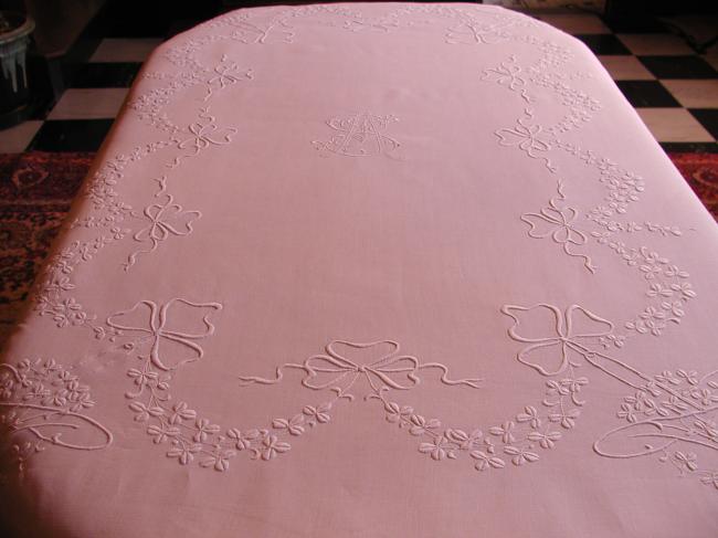 Spectacular Irish linen large embroidered banquet tablecloth 1900