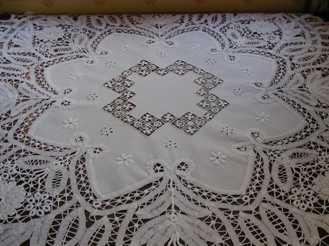 Exceptional tablecloth with battenburg tape lace and white & drawn thread works