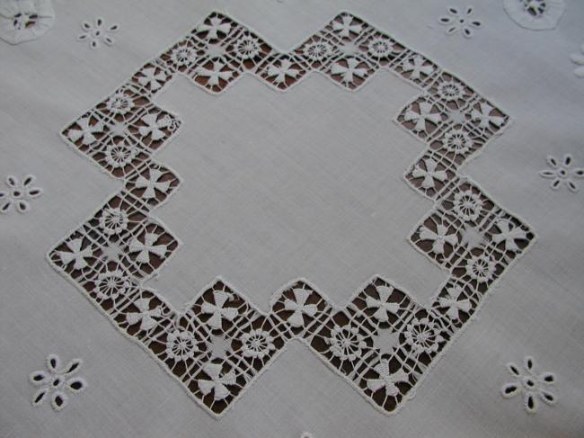 Exceptional tablecloth with battenburg tape lace and white & drawn thread works