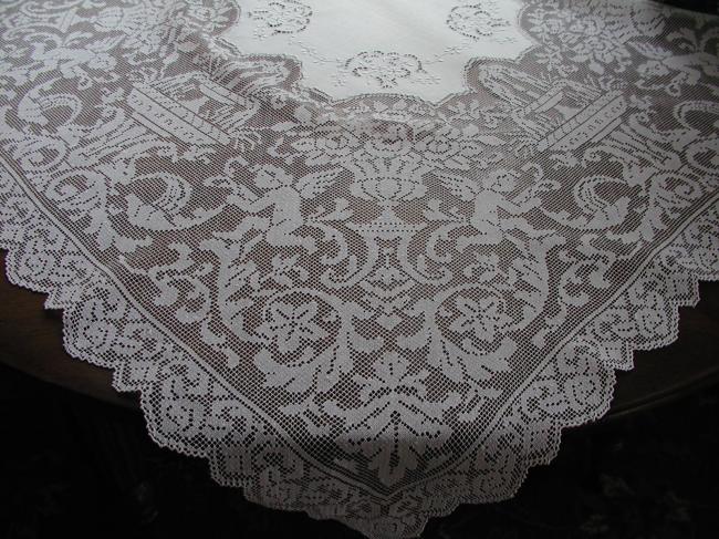 Absolutely breathtaking tablecloth with filet lace and Richelieu embroidery