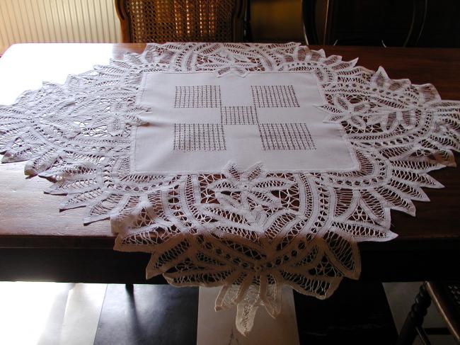 Very attractive Battenburg lace tablecloth with drawn thread works