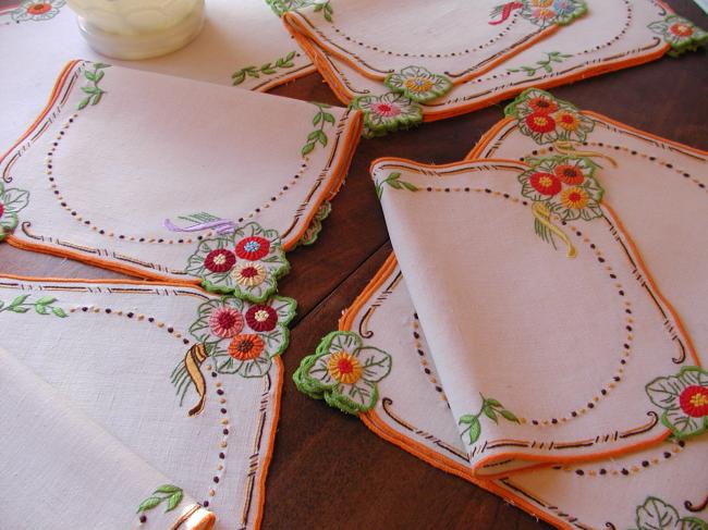 Absolutely gorgeous table mats service with hand-embroidered flowers