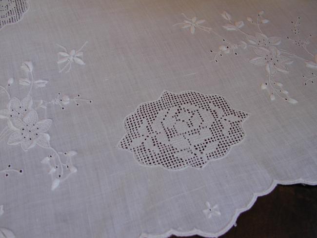 Marvellous tray cloth with small drawn thread works and embroidered flowers 1910