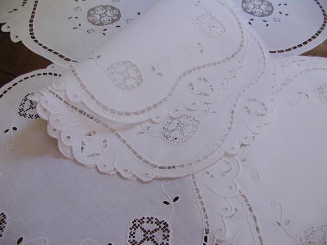 Superb luncheon service in Richelieu embroidery and inserts of filet lace 1910