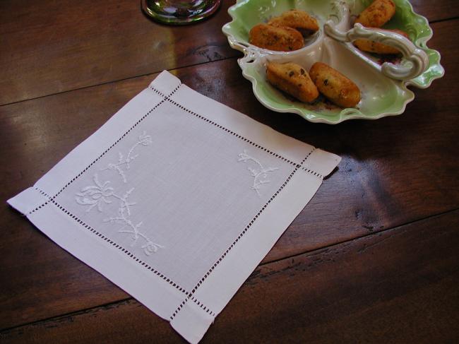 So charming embroidered honeysuckle squared doily