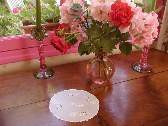 So sweet round doily with hand embroidered vine grapes on linon