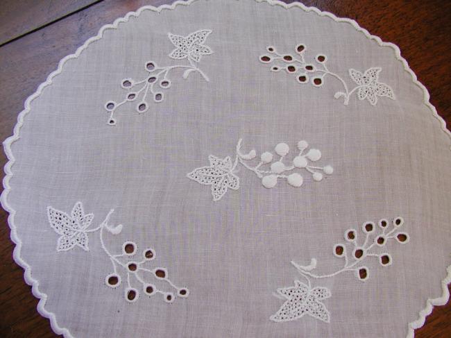 So sweet round doily with hand embroidered vine grapes on linon