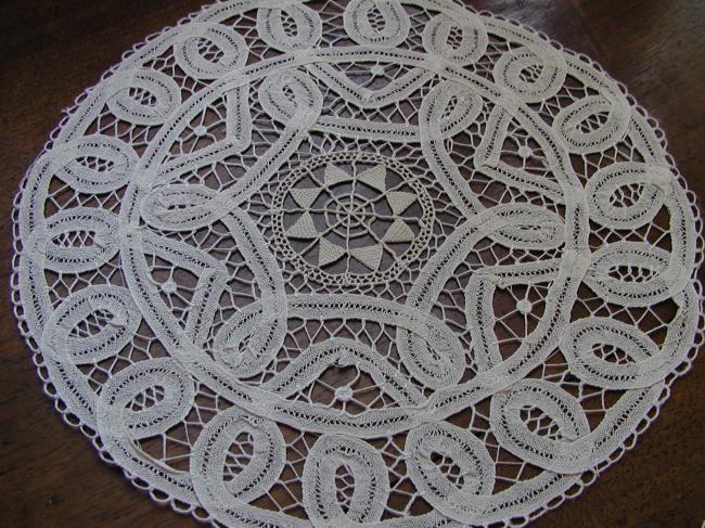 Lovely luncheon set in Luxeuil lace made of  fine tape lace and Reticella insert