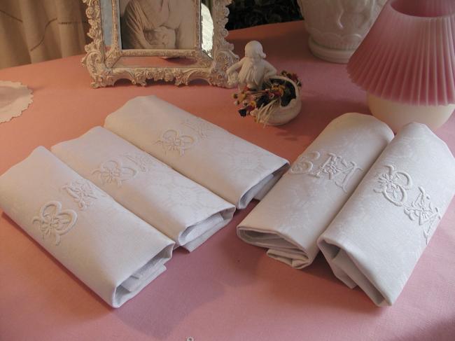 5 superbes serviettes en damassé avec riche monogramme BM