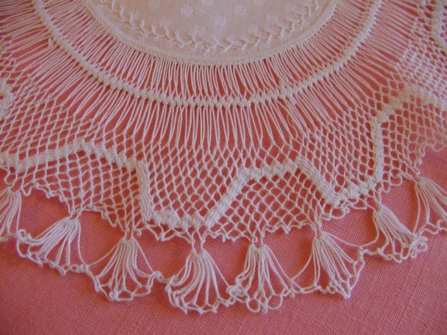 So sweet edwardian hairpin lace doily 1900