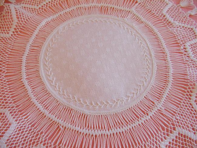 So sweet edwardian hairpin lace doily 1900