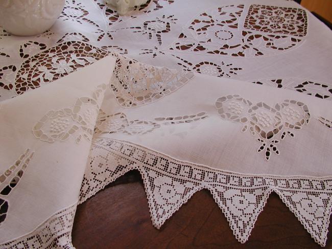 Stunning tablecloth with Richelieu works, Reticella, Venizia and fine filet lace