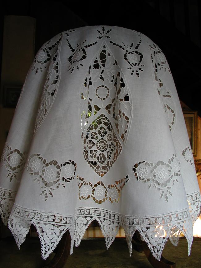 Stunning tablecloth with Richelieu works, Reticella, Venizia and fine filet lace