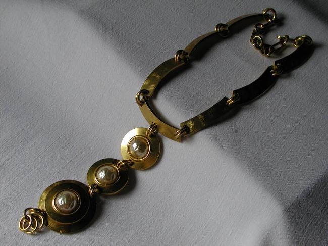 Vintage ! Superbe collier de soirée doré avec perles !