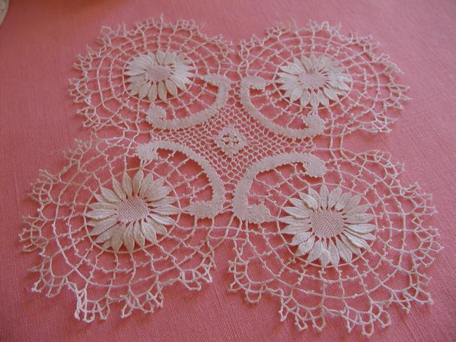 Gorgeous Cluny bobbin lace doily, with point d'esprit in white silk threads