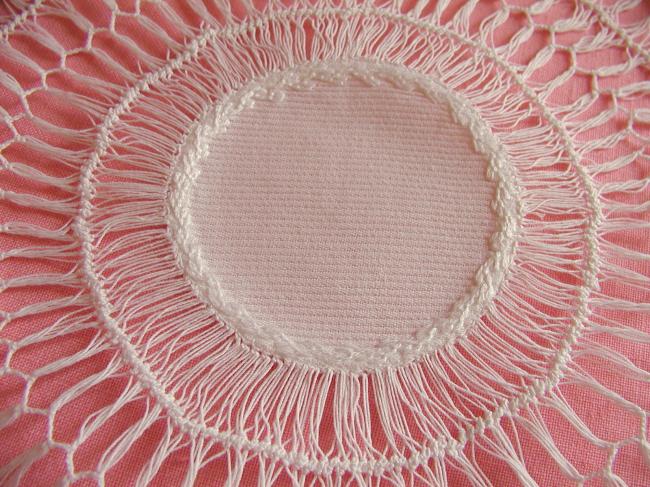 So sweet edwardian hairpin lace doily 1900