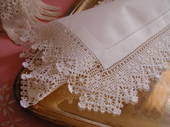 Lovely linen table centre with hand-made crochet lace