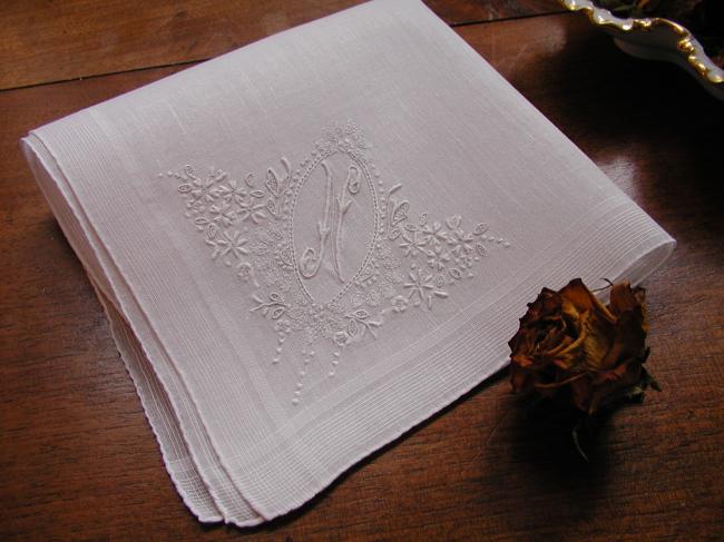 Georgeous linon of linen handkerchief with large monogramm N and small flowers