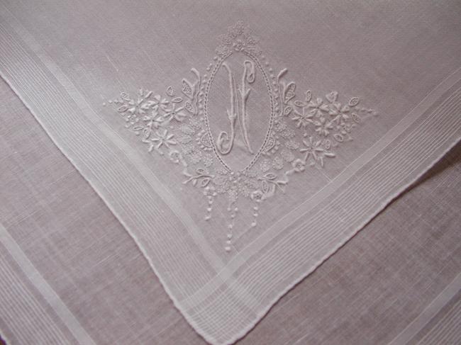 Georgeous linon of linen handkerchief with large monogramm N and small flowers