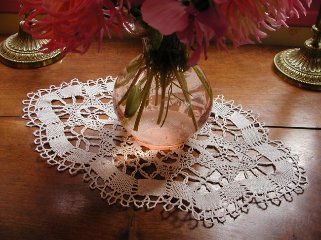 Lovely oval bobbin Cluny lace doily 1920