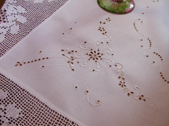 Fabuluous tablecloth with white and cream embroidery & deep crochet lace 1940