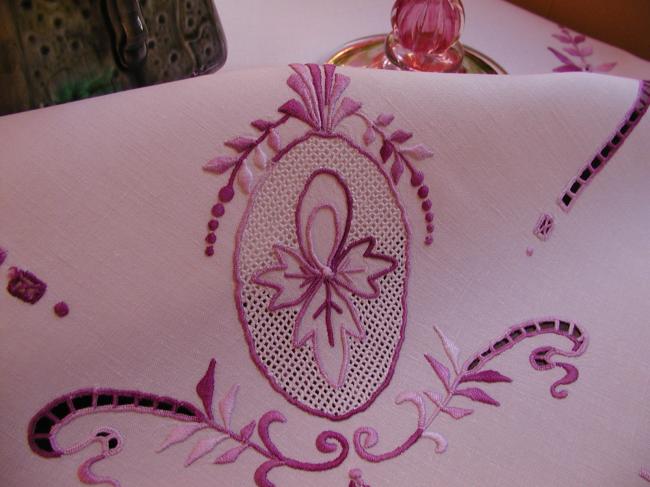 Stunning embroidered Richelieu tablecloth with crenellated edging and openworks