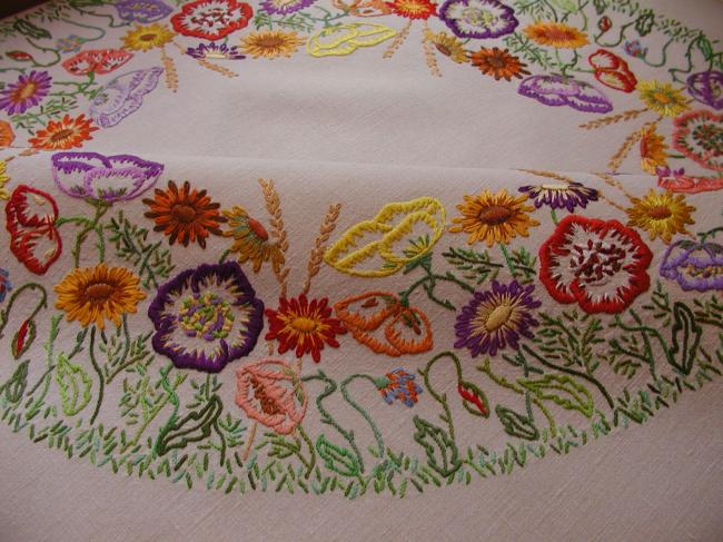 Stunning tablecloth with a gorgeous crown of embroidered summer flowers