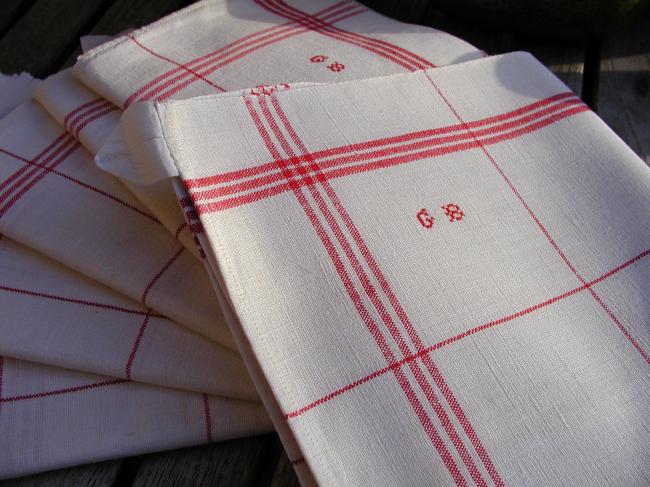 Gorgeous set of 6 torchons tea-towels in white&red with monogramm GB