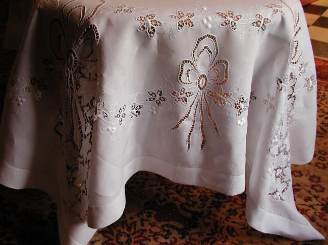 Exceptional large tablecloth with handmade embroidered grapefruits & vine leaves