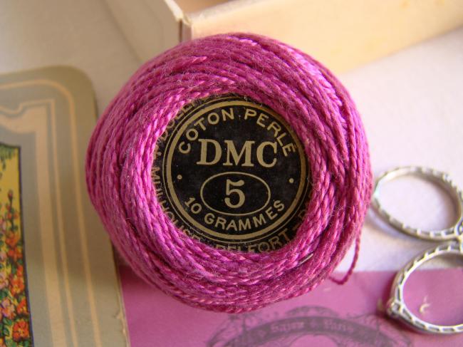 Ancienne Bobine de Coton perlé DMC, N°5, nuance 718 (Rose Magenta), 10gr