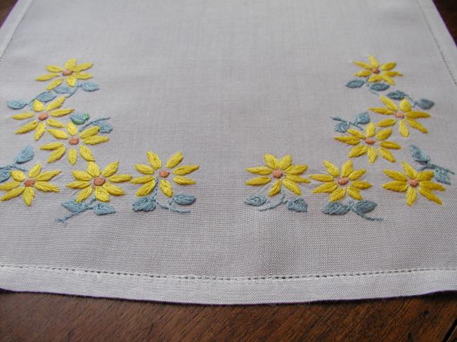 Charming tray cloth with  hand-embroidered automn daisies in yellow color