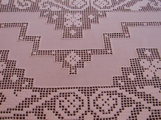 Striking antique handmade pulled thread work(like filet lace) tablecloth 1920