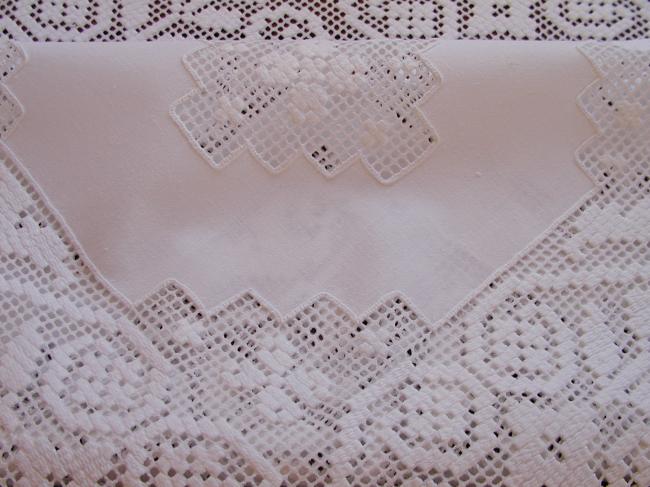 Striking antique handmade pulled thread work(like filet lace) tablecloth 1920