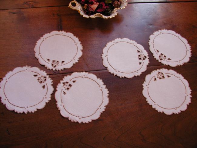 Charming set of 6 coasters in Madeira embroidery