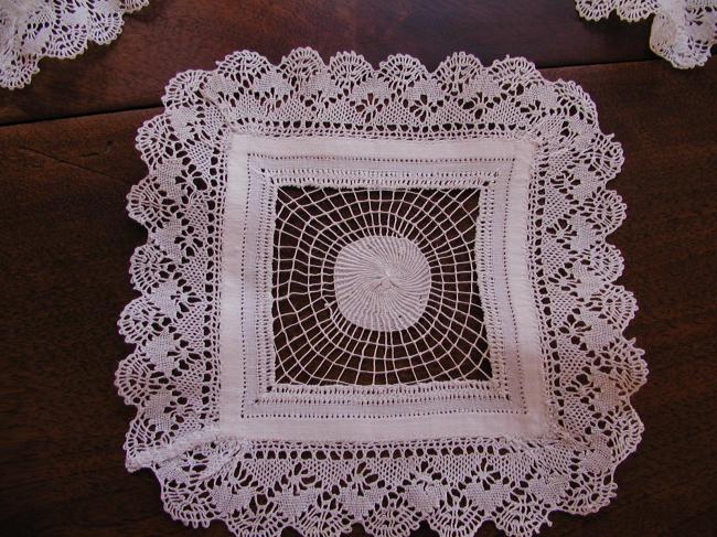 Wonderful set of 3 doilies with Tenerife works and bobbin lace edging