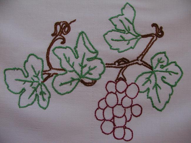 Lovely french bread bag with hand-embroidered grapevine 1940