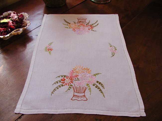 Very sweet tray cloth with embroidered baskets of flowers