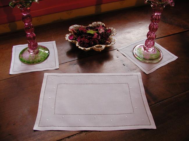 Lovely set of 3 doilies with polka dots and drawn thread works