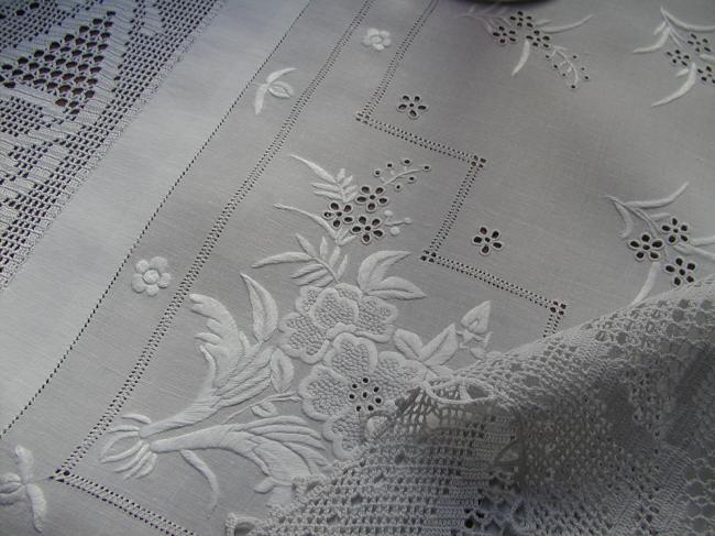 Magnificient tablecloth with stunning silk white embroidery and crochet lace