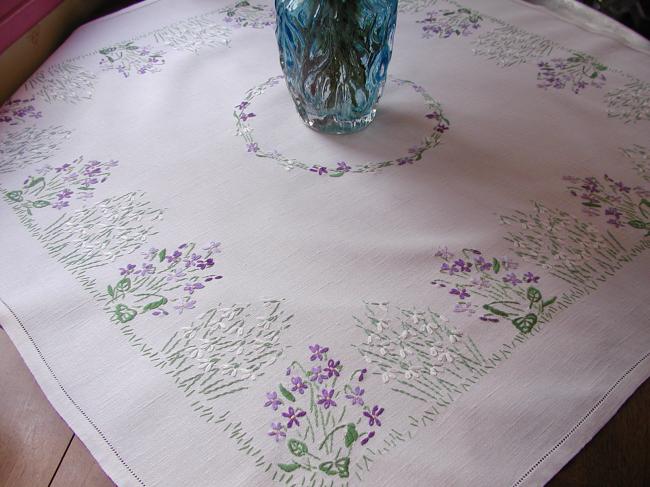 Breathtaking tablecloth with embroidered snowdrops and violets