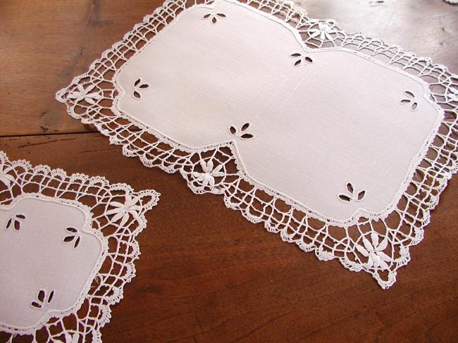 Lovely duchess set of doily with Cluny lace and openwork