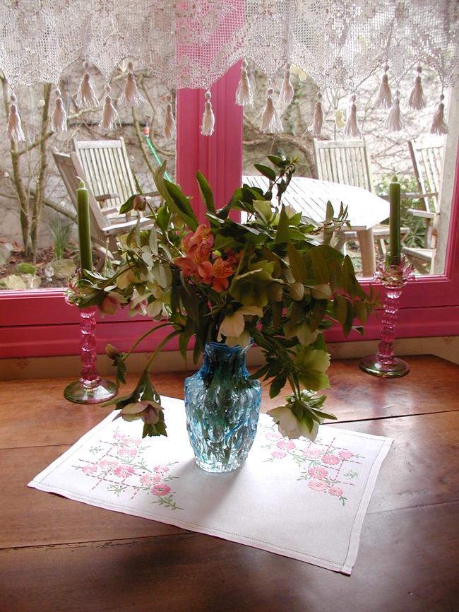 Gorgeous tray cloth with lovely embroidered pink flowers