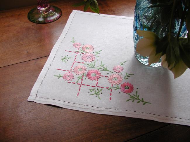 Gorgeous tray cloth with lovely embroidered pink flowers