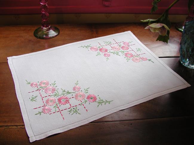 Gorgeous tray cloth with lovely embroidered pink flowers