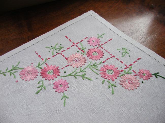 Gorgeous tray cloth with lovely embroidered pink flowers