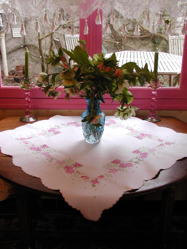 Striking little tablecloth with lovely embroidered lilac