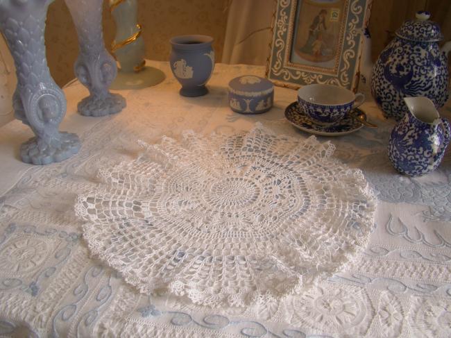 Charming hand made round doily with crochet lace