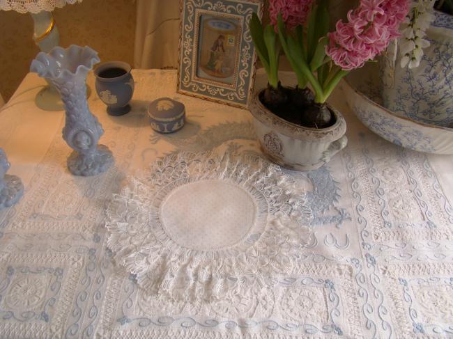 Gorgeous edwardian hairpin lace doily 1900