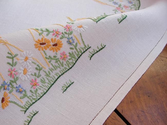 Lovely tablecloth with embroidered wild flowers and wheat