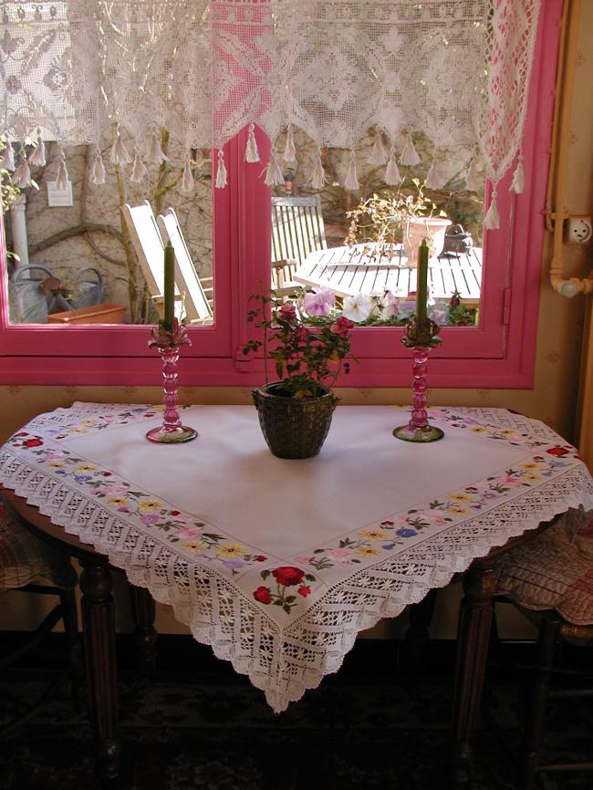 Really romantic tablecloth with hand-embroidered flowers and lace edging